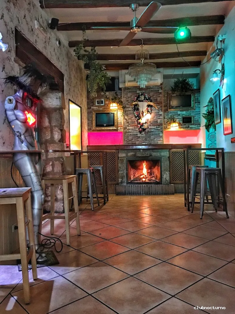 La Beltraneja Pop Club