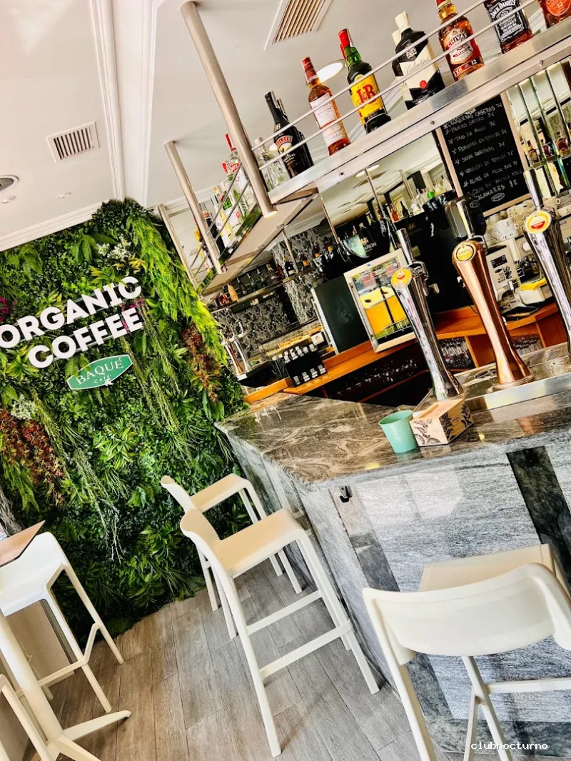 Cafetería Bar Tucán