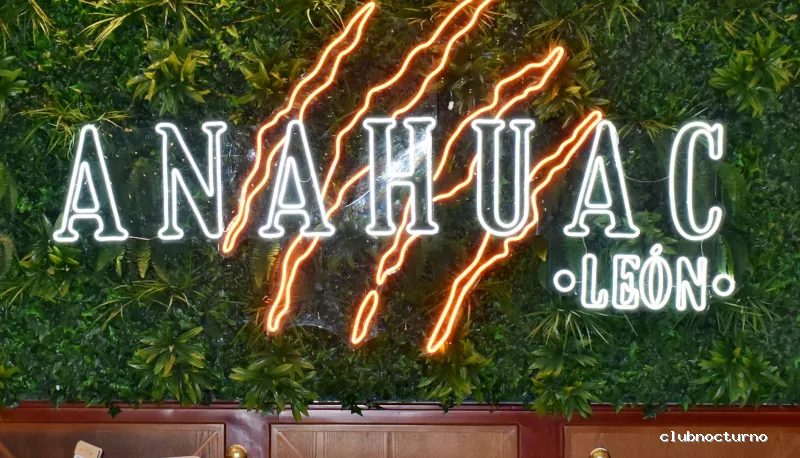 Anahuac León