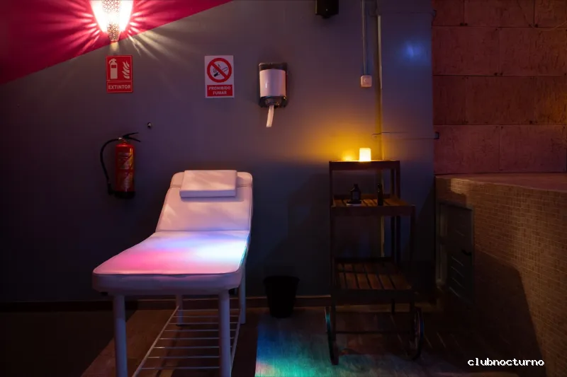 Vanity Parejas - Pub liberal Swinger Alicante