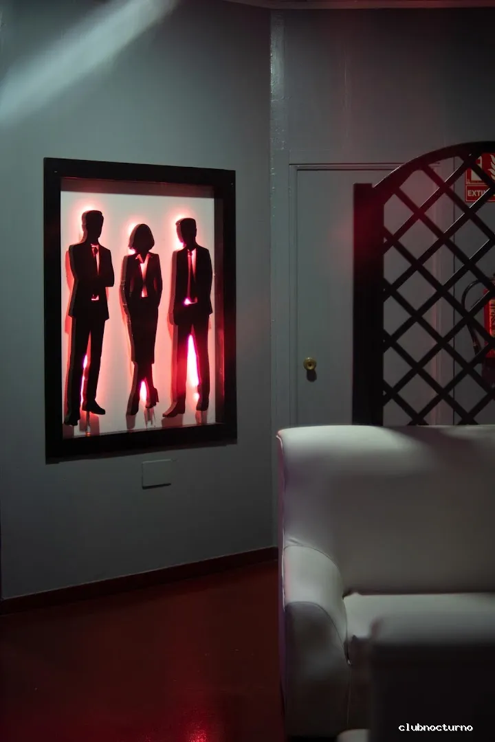 Vanity Parejas - Pub liberal Swinger Alicante