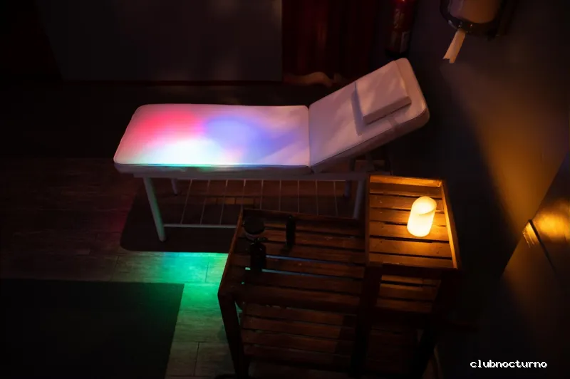 Vanity Parejas - Pub liberal Swinger Alicante