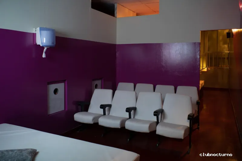 Vanity Parejas - Pub liberal Swinger Alicante