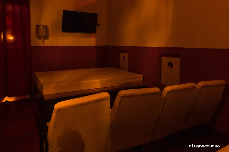 Vanity Parejas - Pub liberal Swinger Alicante