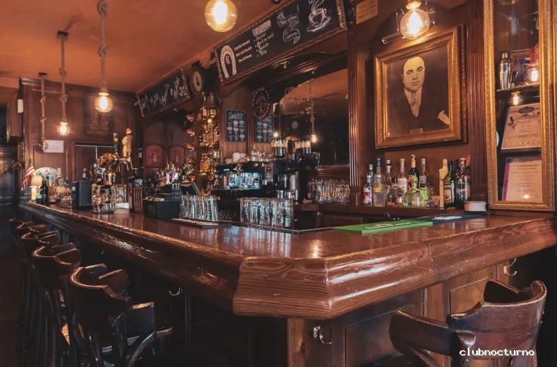Capone cocktail-bar