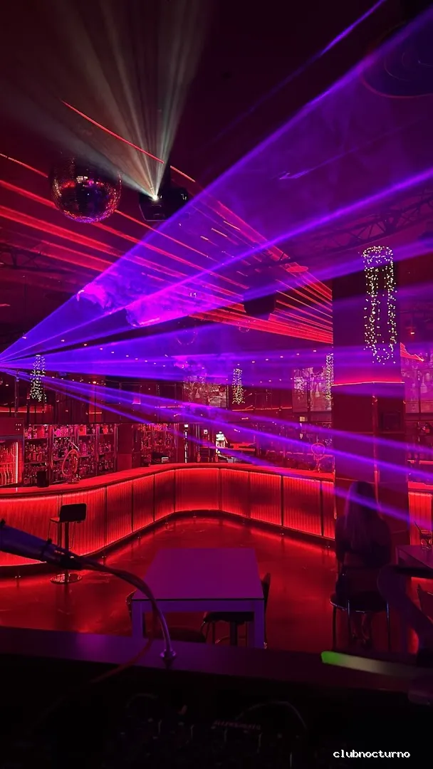 Factory Air - Sala & Hotel