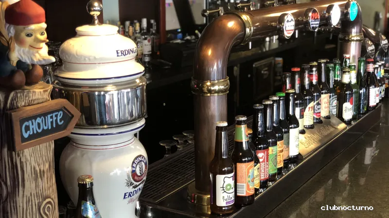 OPENCAFÉ | Sala de Billares