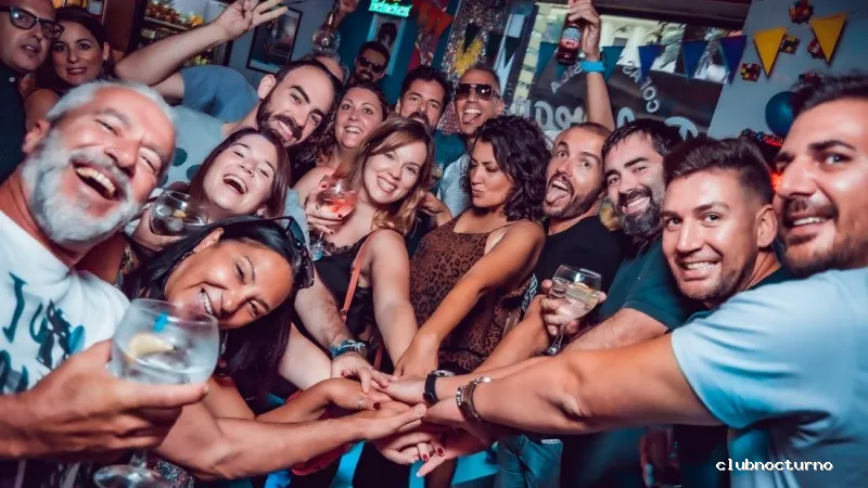 Delorean Lounge Ruzafa