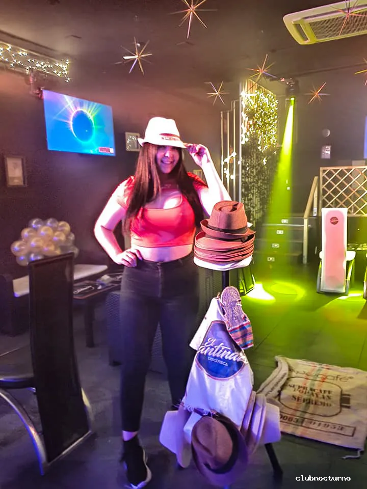 El Cantinazo Discoteca